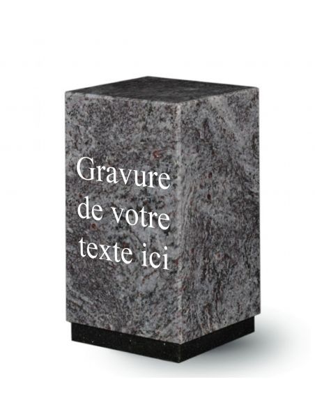 urne en granit avec gravure